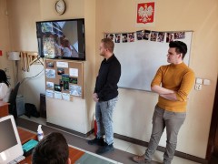 Photo9